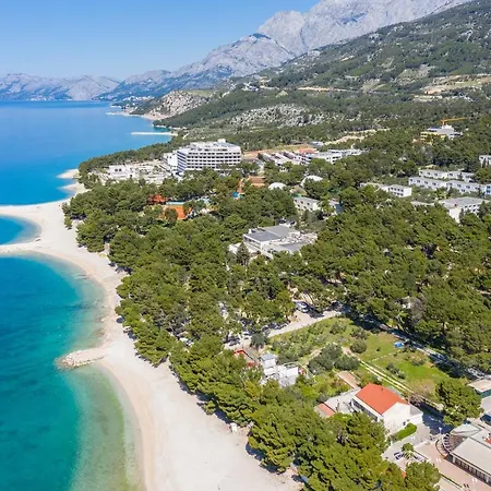 With A Parking Space - 6778 Affittacamere Makarska