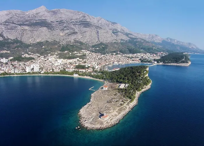 With A Parking Space - 6778 Guest house Makarska