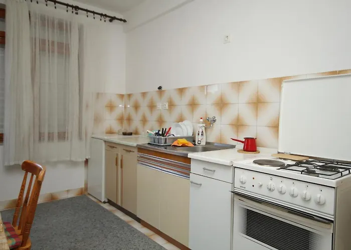 Guest house With A Parking Space - 6778 3*